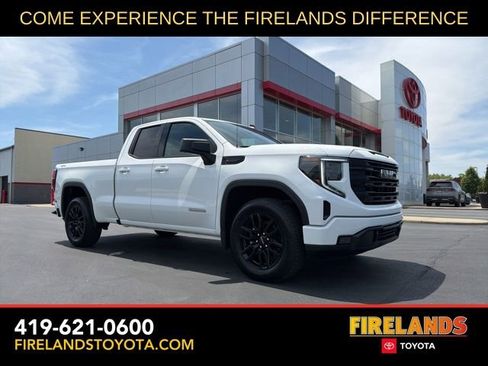 Used 2024 GMC Sierra 1500 Elevation AWD/4WD image 1