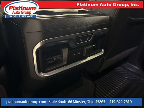 Used 2021 Chevrolet Silverado 2500 LTZ w/ LTZ Convenience Package image 28