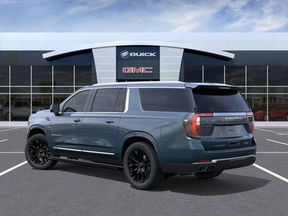New 2026 GMC Yukon XL Denali w/ Sun & Power Step Package