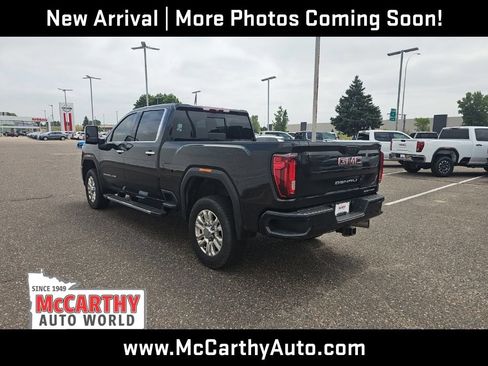 Used 2023 GMC Sierra 3500 Denali AWD/4WD image 5