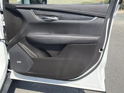 Certified 2022 Cadillac XT5 Premium Luxury AWD/4WD image 15