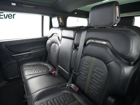 Used 2025 Rivian R1S Adventure AWD/4WD image 24