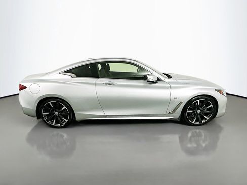 Used 2017 INFINITI Q60 w/ Premium Plus Package 3.0T image 4