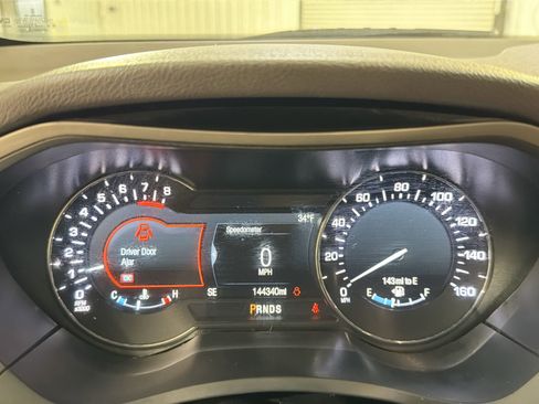 Used 2018 Lincoln MKZ Reserve image 16