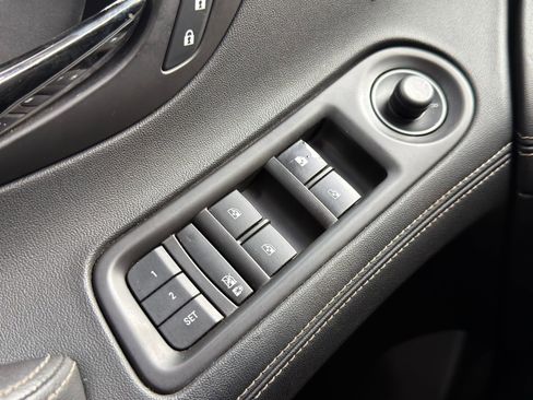 Used 2014 Buick LaCrosse Leather image 21