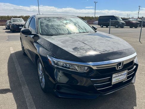 Used 2022 Honda Accord LX image 2