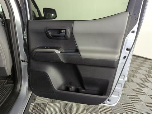 Used 2021 Toyota Tacoma SR5 image 29