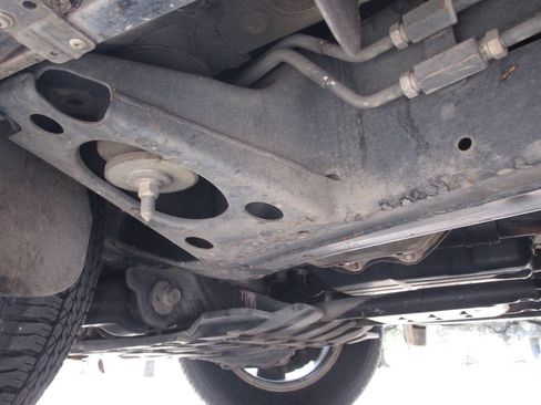 Used 2014 Toyota Land Cruiser image 27