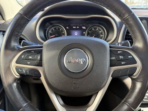 Used 2014 Jeep Cherokee Trailhawk w/ Comfort/Convenience Group image 24