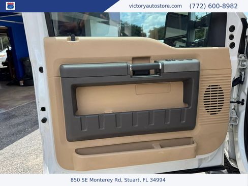 Used 2016 Ford F250 Lariat w/ Lariat Ultimate Package AWD/4WD image 25