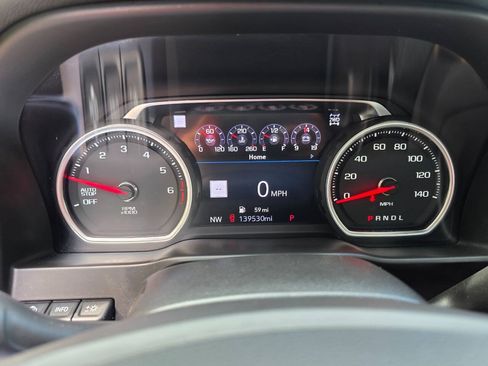 Used 2019 Chevrolet Silverado 1500 High Country w/ Technology Package AWD/4WD image 20