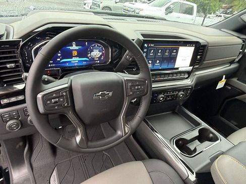 New 2026 Chevrolet Silverado 2500 ZR2 AWD/4WD image 21