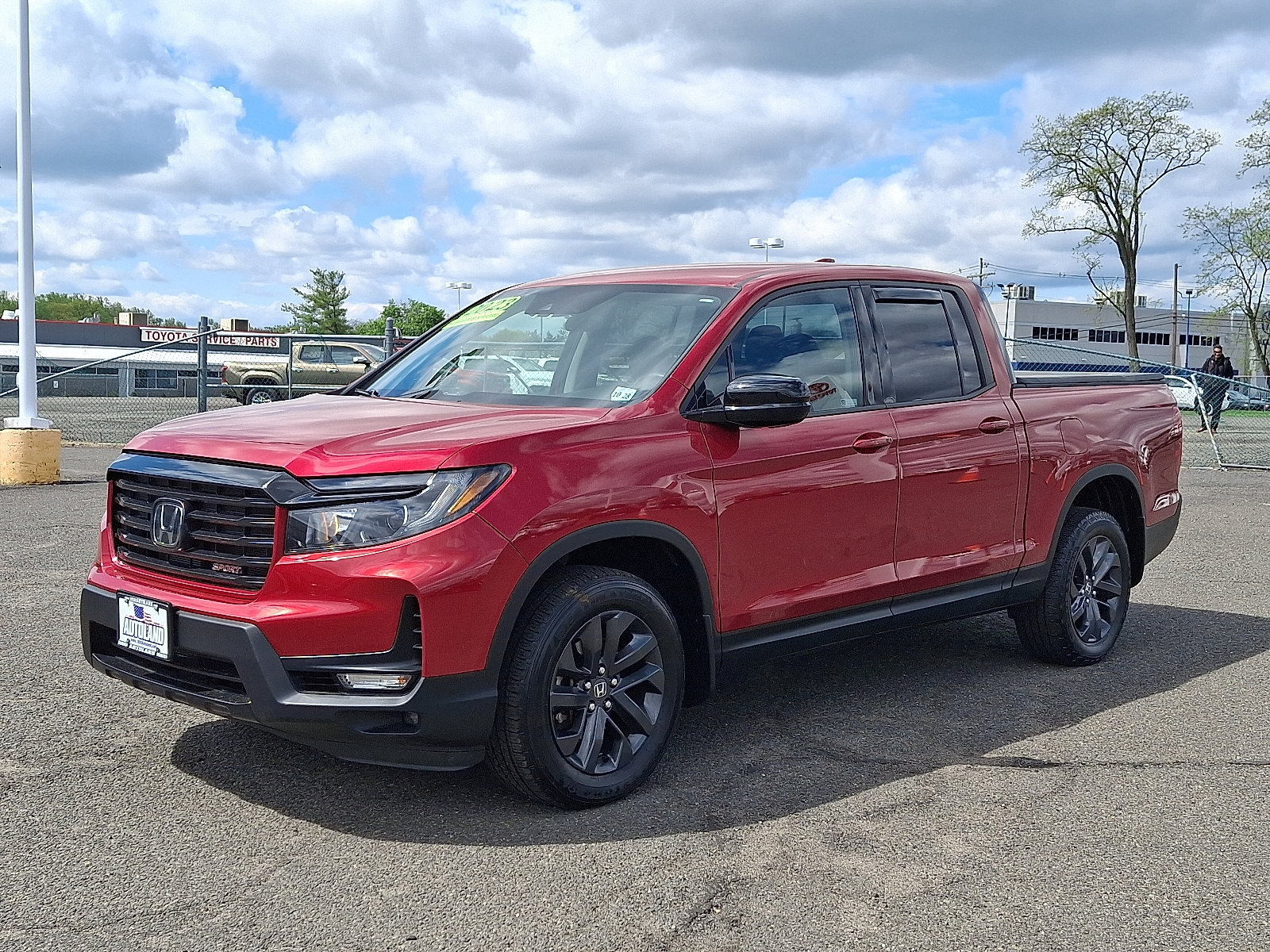Used 2023 Honda Ridgeline Sport image 3
