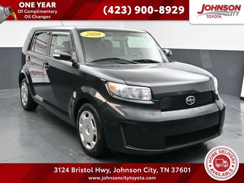 Used 2008 Scion xB image 1