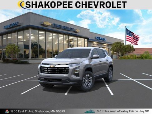 New 2026 Chevrolet Equinox LT w/ Convenience Package II AWD/4WD image 8
