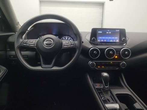 Used 2025 Nissan Sentra S FWD image 22