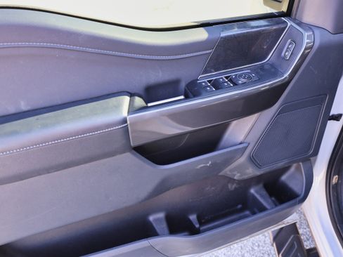 Used 2022 Ford F150 XLT w/ Equipment Group 302A High image 15