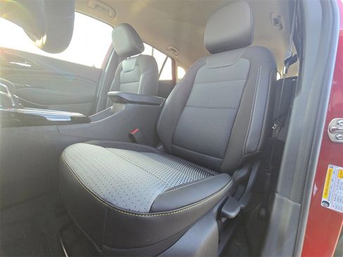 New 2026 Chevrolet Trax LT w/ Driver Confidence Package image 18