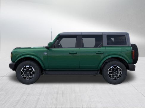 New 2025 Ford Bronco Outer Banks image 3