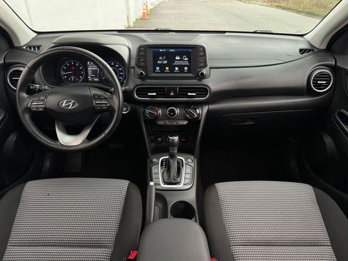 Used 2021 Hyundai Kona SEL Plus image 12