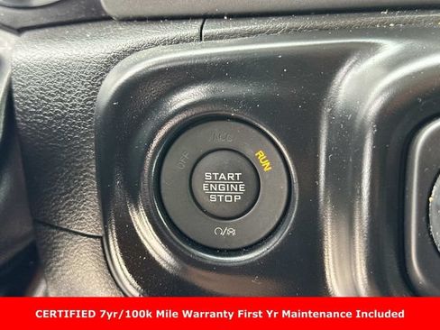 Used 2022 Jeep Gladiator Sport AWD/4WD image 24