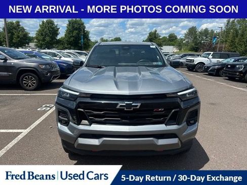 Used 2023 Chevrolet Colorado Z71 w/ Z71 Convenience Package 2 AWD/4WD image 2