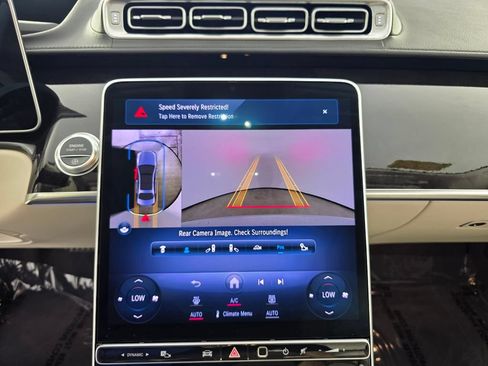 Certified 2023 Mercedes-Benz S 500 4MATIC image 23