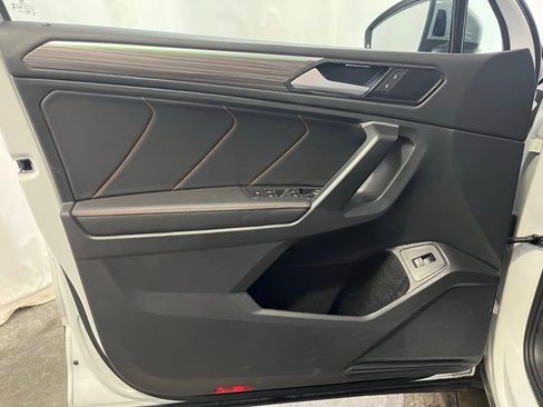 Certified 2024 Volkswagen Tiguan Wolfsburg Edition w/ Panoramic Sunroof Package image 10