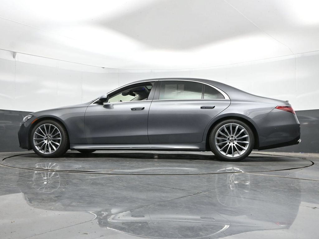 Used 2023 Mercedes-Benz S 580 4MATIC Sedan image 43