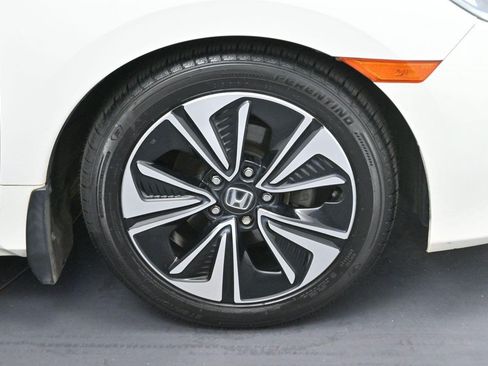 Used 2017 Honda Civic EX-T image 27