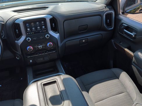 Used 2022 GMC Sierra 1500 Elevation AWD/4WD image 11