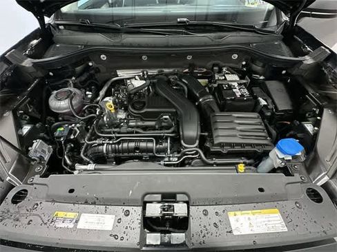 Certified 2025 Volkswagen Taos S image 23