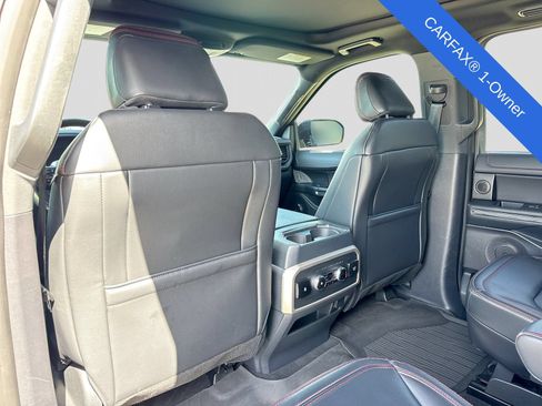 Used 2024 Ford Expedition Limited AWD/4WD image 22