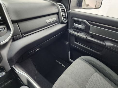 Used 2022 RAM 3500 Big Horn w/ Level C Equiment Group image 12