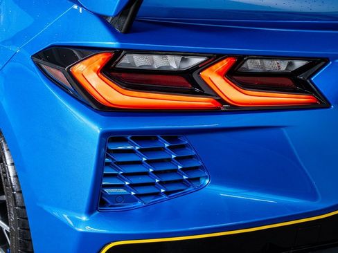 Used 2026 Chevrolet Corvette Stingray Premium Cpe w/ Z51 Performance Package image 25