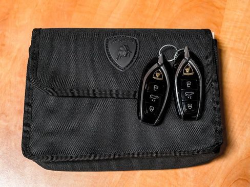 Used 2022 Lamborghini Urus AWD/4WD image 66