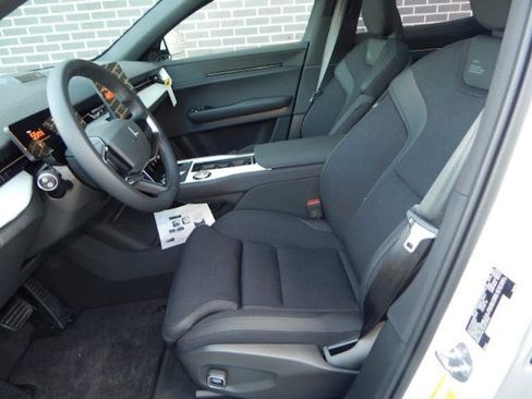 New 2025 Polestar Polestar 3 image 12