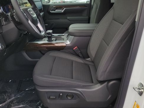 New 2026 GMC Sierra 1500 Elevation w/ Preferred Package image 9