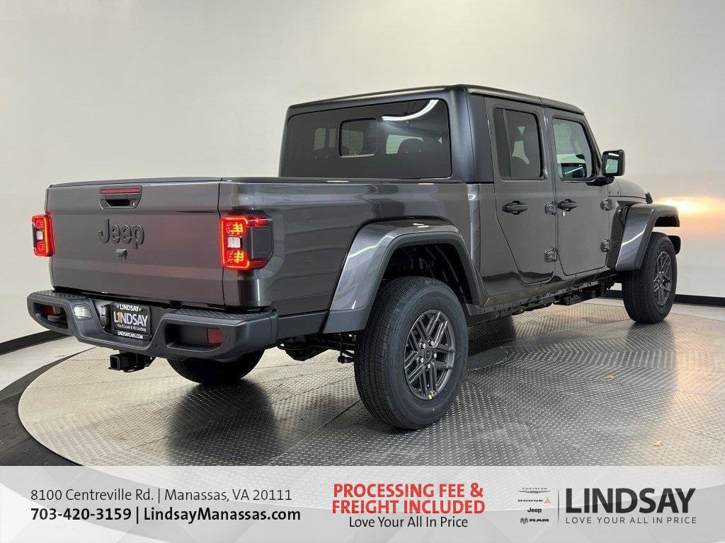 New 2026 Jeep Gladiator Sport AWD/4WD image 4
