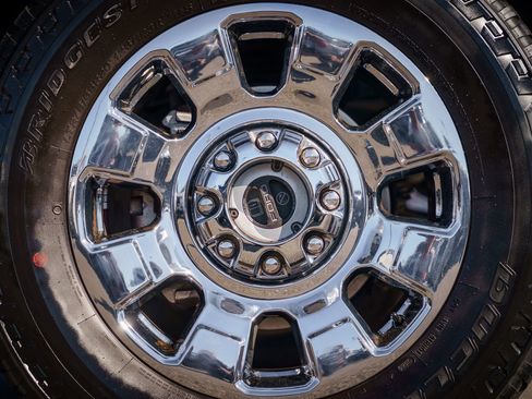 Certified 2024 Ford F250 Lariat w/ Chrome Package AWD/4WD image 11