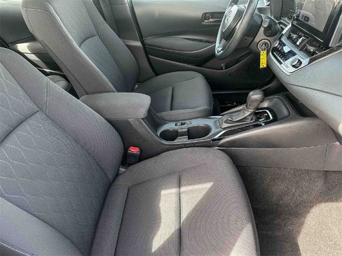 Used 2024 Toyota Corolla LE image 21