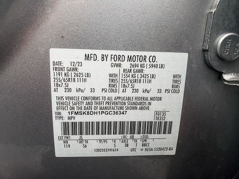 Used 2023 Ford Explorer XLT w/ Equipment Group 202A image 11