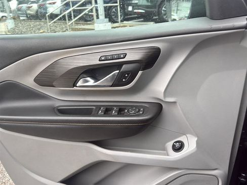 Used 2019 GMC Terrain SLT w/ Preferred Package image 37