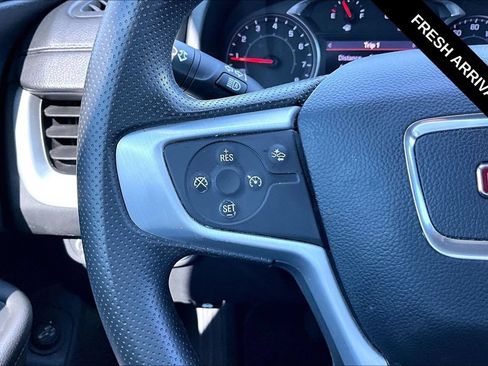 Used 2022 GMC Terrain SLE w/ Driver Convenience Package AWD/4WD image 13