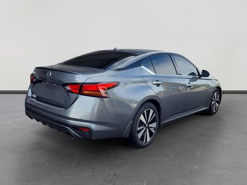 Used 2021 Nissan Altima 2.5 SL image 5