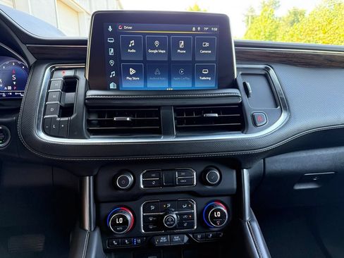 Used 2023 Chevrolet Tahoe Premier w/ Advanced Technology Package AWD/4WD image 18