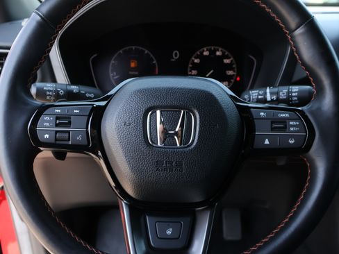 Used 2025 Honda Pilot TrailSport image 36