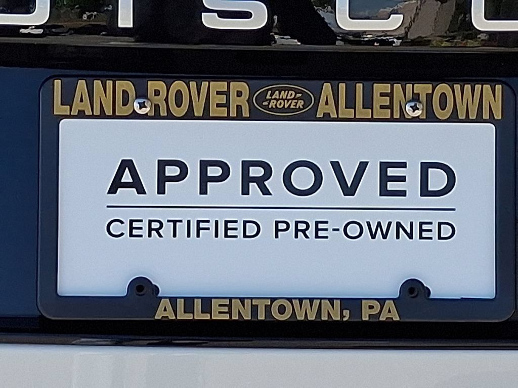 Certified 2026 Land Rover Discovery S AWD/4WD image 29
