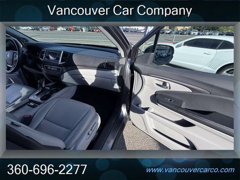 Used 2017 Honda Ridgeline RTL image 16