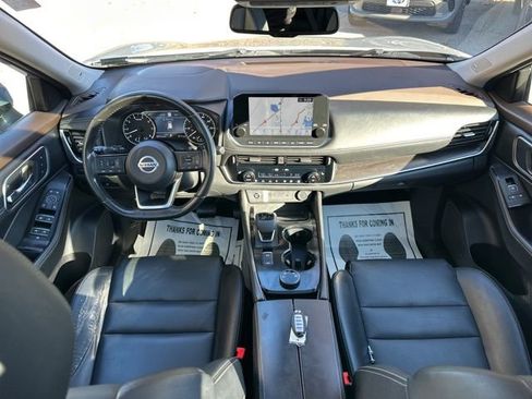 Used 2021 Nissan Rogue SL w/ Premium Package image 24